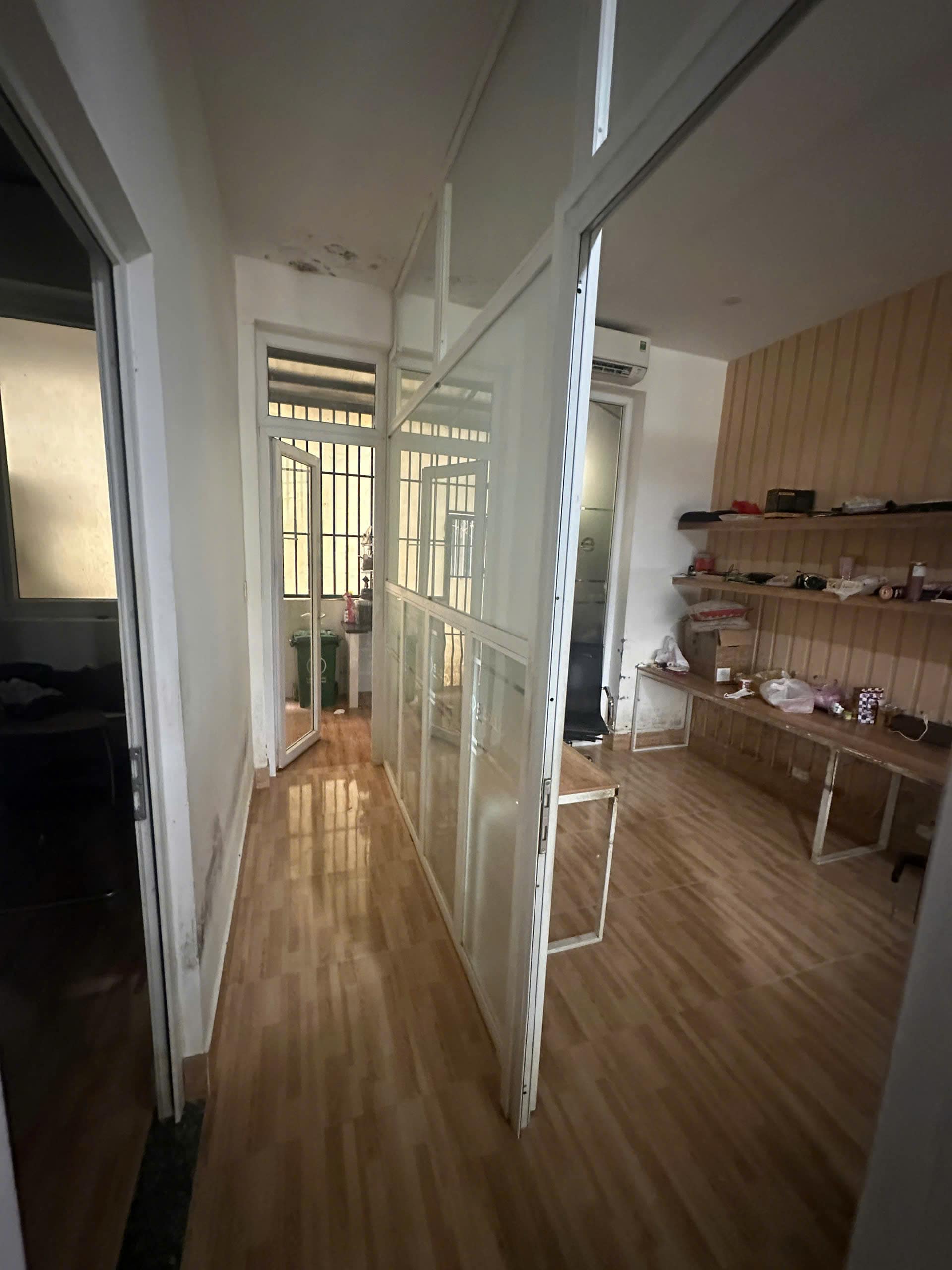 z7219127019109_3313339874229d1c1bd5b6f64e831235-min