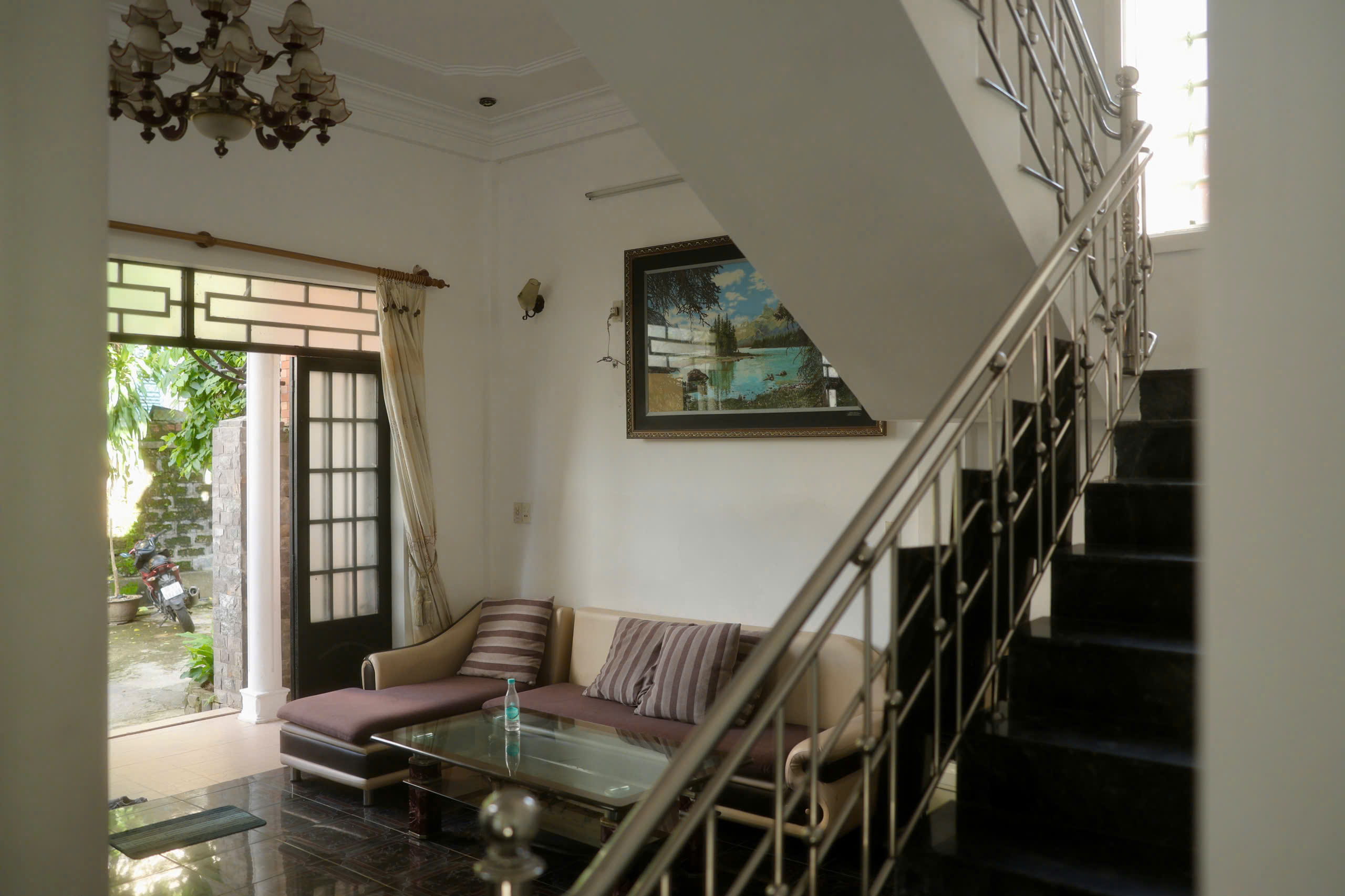 Cho Thuê Nhà Nguyên Căn 2 Tầng - Trung Tâm Tp Huế - Ảnh 2