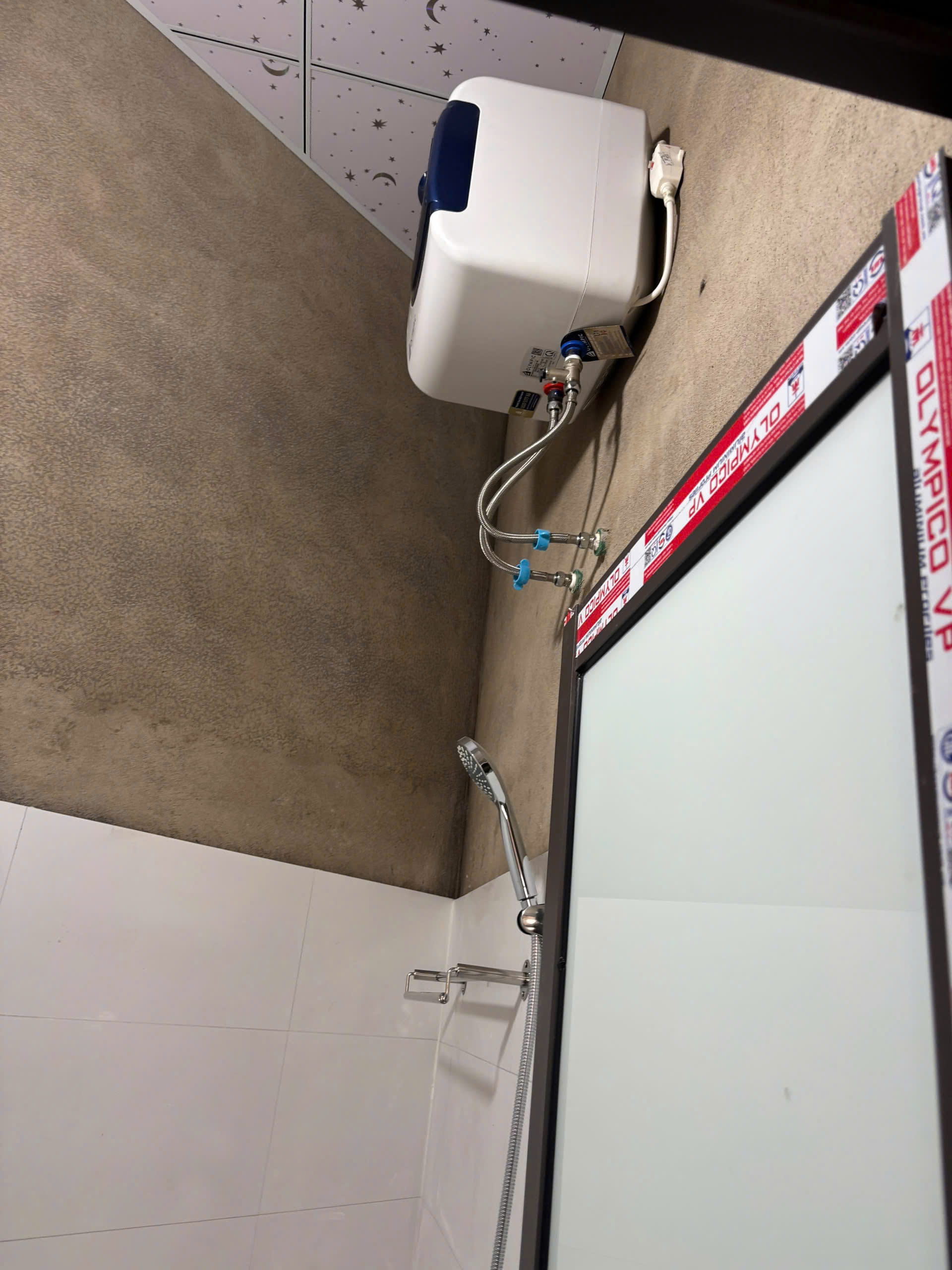 Nhà Kiệt Ô Tô Nguyễn Khoa Chiêm – Huế - Ảnh 2